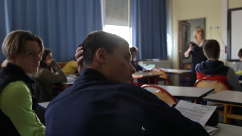 „Leo”, un film documentaire sur l’éveil au monde de collégiens à travers la Shoah