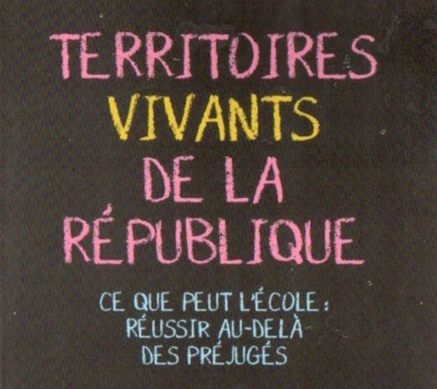 "Territoires vivants de la République"*, livre collectif conçu par Benoît Falaize