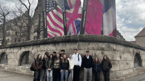 « Notre but est de faire de ces élèves des citoyens » François Huguet, professeur au lycée Martin Nadaud de Saint-Pierre-des-Corps