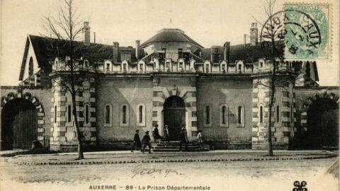 La biographie d’un déporté rédigée par des détenus d’une maison d’arrêt